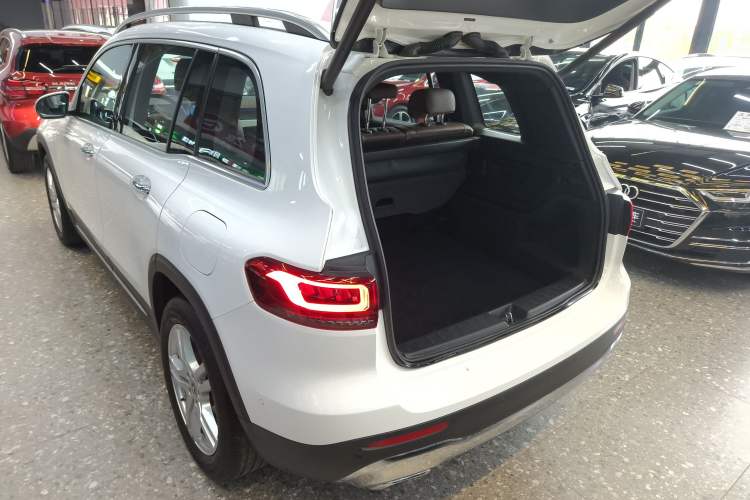Used Mercedes-Benz GLB 2022 GLB 200 Dynamic Edition Rear Left 45 Deg