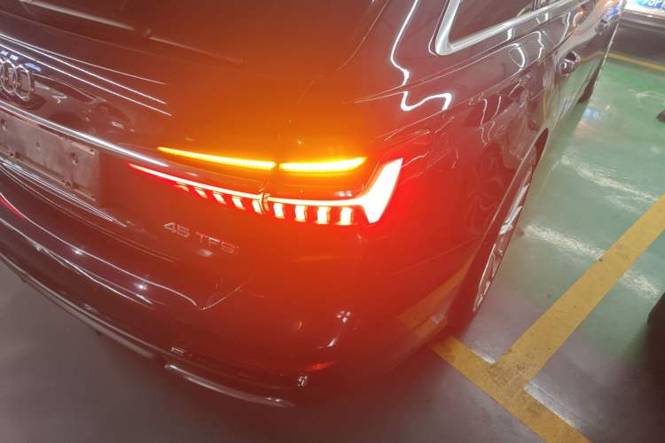 Used Audi A6 2021 Avant Avant-garde 45 TFSI Prestige Dynamic Edition
