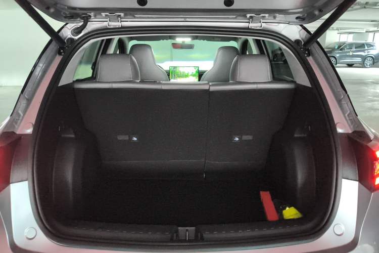 Used Geely Galaxy Geome 2025 UP 410km Exploration Edition Trunk