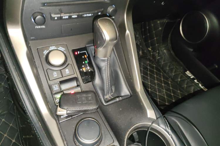 Used Lexus NX 2015 200 All-Wheel Drive Fēngshàng Edition
