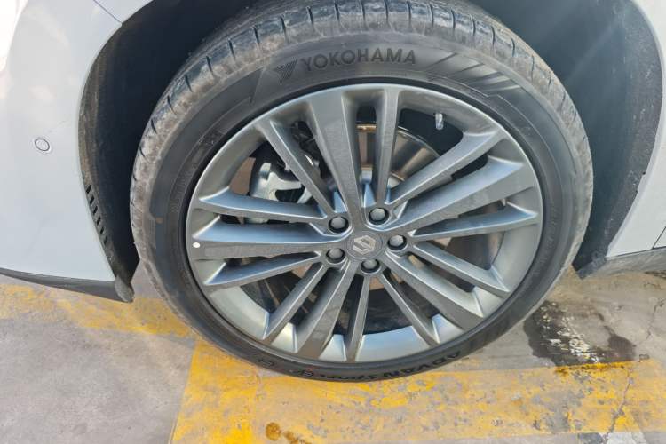 Used Leapmotor C16 2026 Pure Electric 630 LiDAR Zhizun Edition 5 Seats