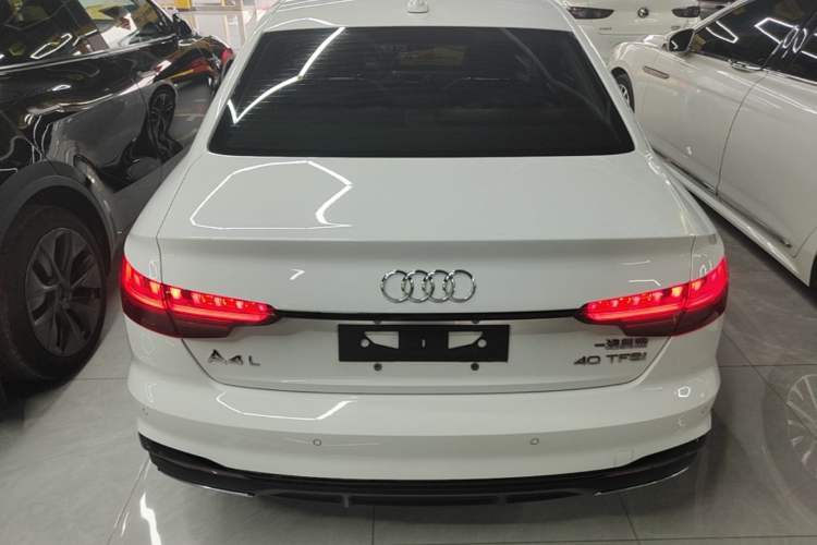 Used Audi A4L 2022 40 TFSI Luxury Dynamic Model