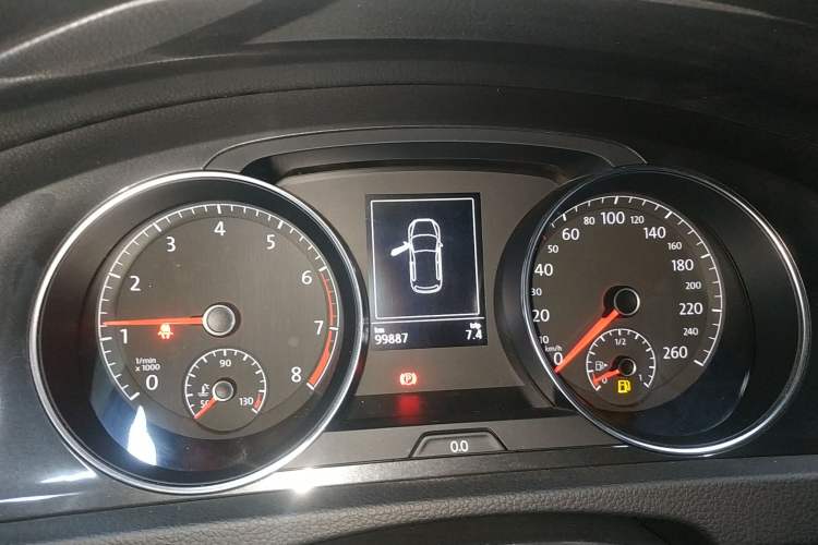 Used Volkswagen Golf 2018 230TSI Automatic Comfort Model
