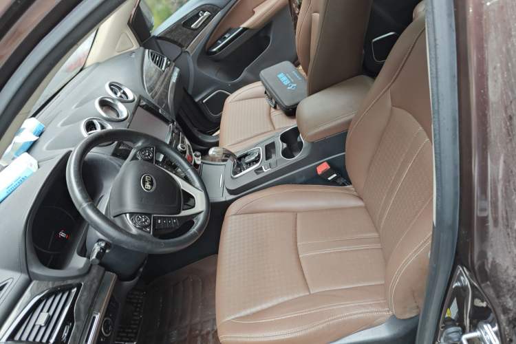 Used BYD S7 2016 2.0T Automatic Flagship Plus
