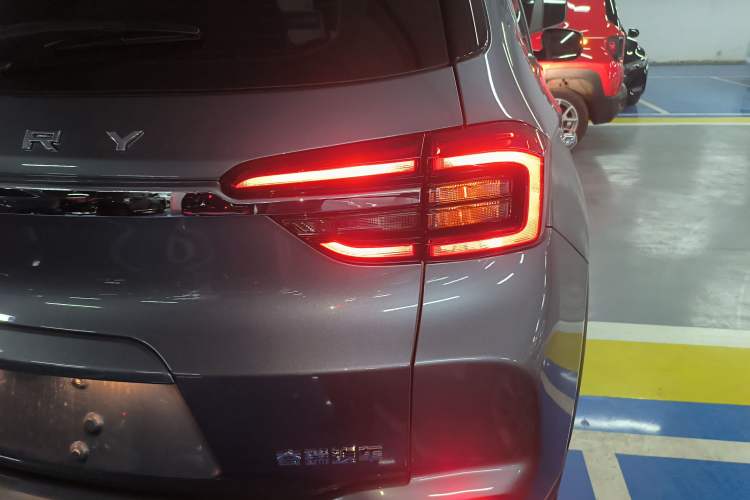 Used Chery Tiggo 5x 2025 1.5L CVT Excellence Edition
