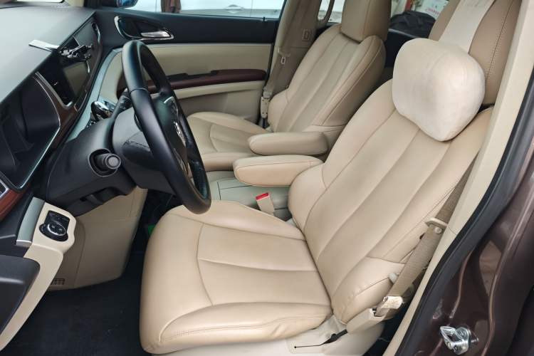 Used Buick GL8 2014 3.0L GT Luxury Business Haoya Edition
