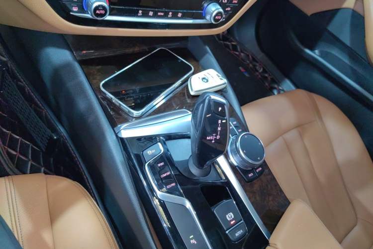 Used BMW 5 Series 2018 528Li Launch Special Edition