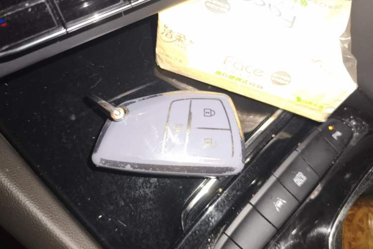 Used Buick Envision 2022 Facelift Encore S 552T Two-Wheel-Drive Luxury Model Vehicle Key