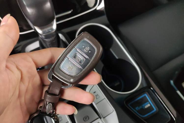 Used Hyundai Tucson 2019 280TGDi Dual-Clutch Two-Wheel Drive Smart Connect Version China VI
