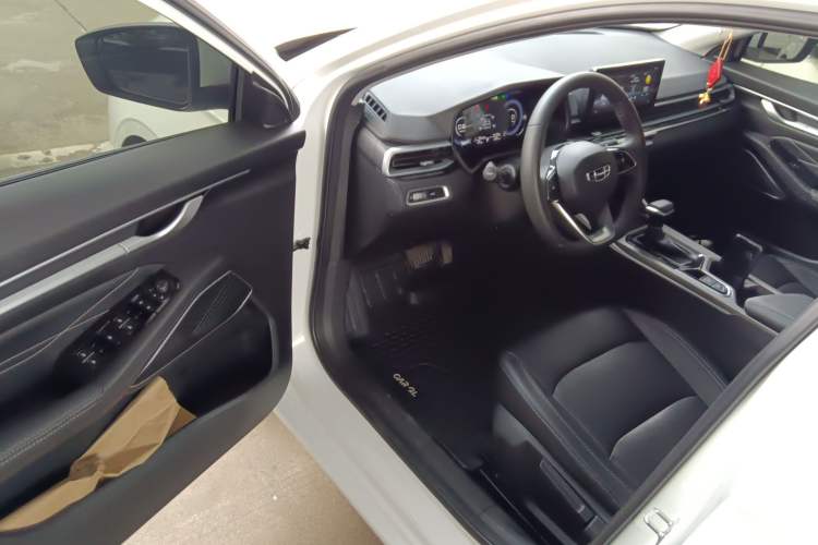 Used Geely Auto Emgrand 2022 4th Generation 1.5L CVT Luxury Model Driver Seat