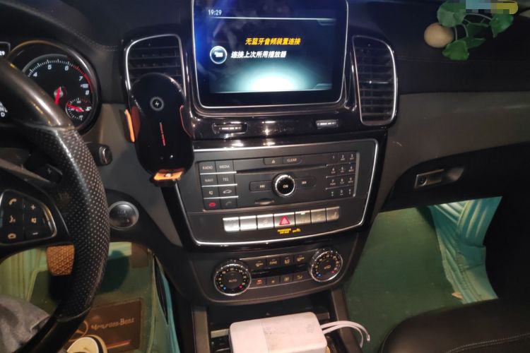 Used Mercedes-Benz GLE Coupe 2015 GLE 320 4MATIC Coupe SUV Audio And AC Panel