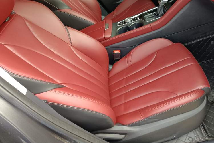 Used CHANGAN CS75 PLUS 2021 1.5T Automatic Luxury Version
