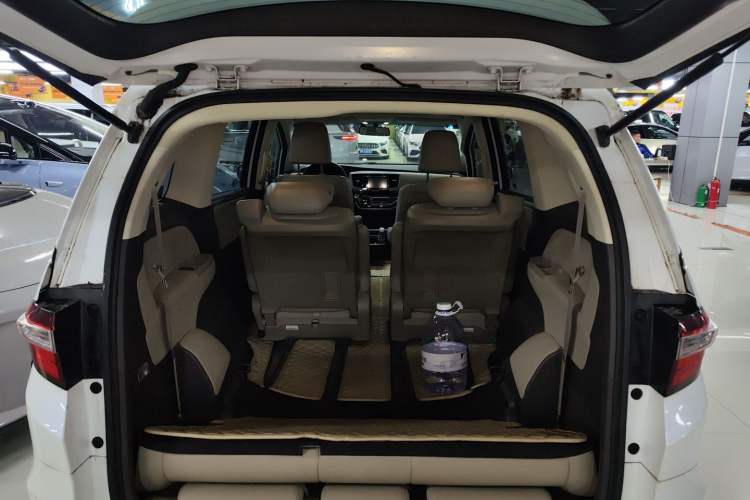 Used Honda Odyssey 2017 2.4L Luxury Edition Trunk