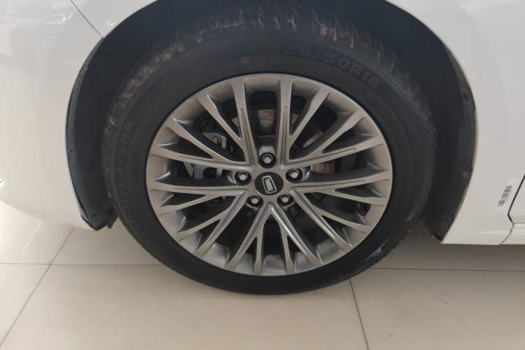 Used Bestune B70 2023 3rd Generation 1.5T Automatic Enjoyment Version 70th Anniversary Edition