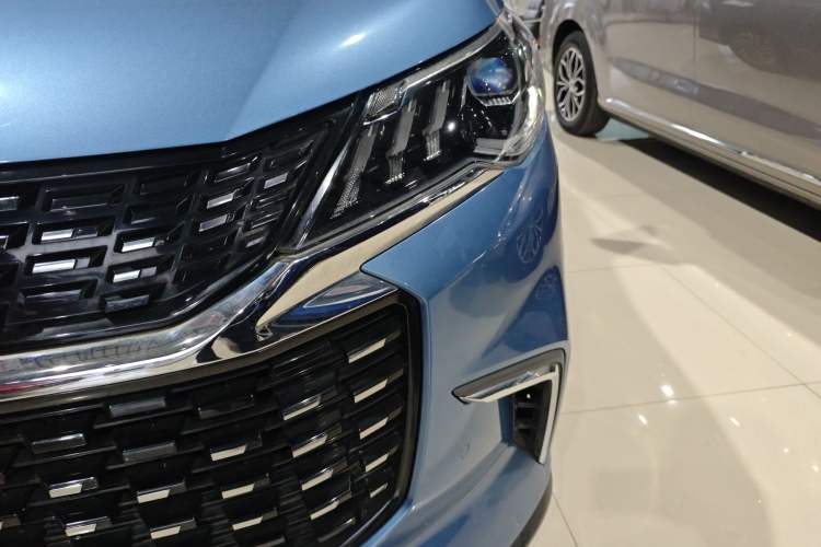 Used SAIC MAXUS G50 2019 1.5T Automatic Luxury Edition China VI Standard Left Front Headlight