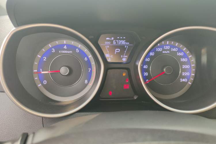 Used Hyundai Elantra (5th Generation / Langdong) 2015 1.6L Automatic Fashion Model Instrument Cluster
