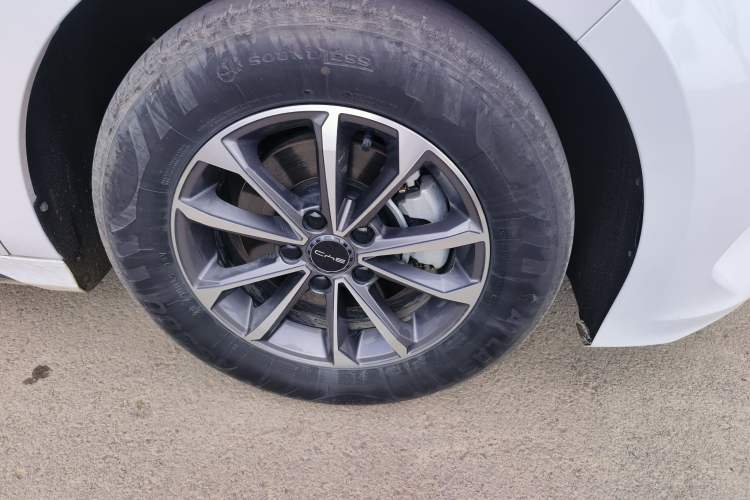 Used BYD Destroyer 05 2024 HONOR Edition DM-i 55KM Luxury Model
