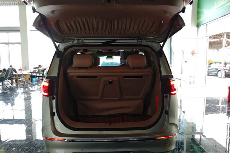 Used Buick GL8 2021 ES Land Cruiser 653T Luxury Edition