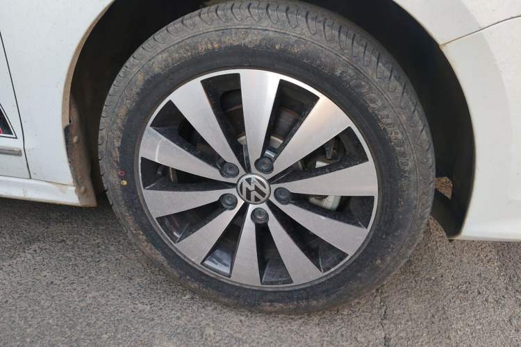 Used Volkswagen Sagitar 2018 1.6L Automatic Comfort Model
