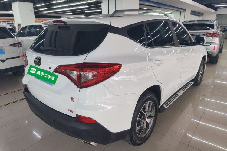 Used BYD Song 2016 Gaishi Edition 1.5TID Automatic Leading Model Rear Right 45 Deg