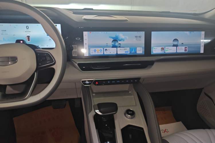 Used Geely Auto Monjaro L Intelligent Engine 2024 1.5T Tiangong Edition Audio And AC Panel