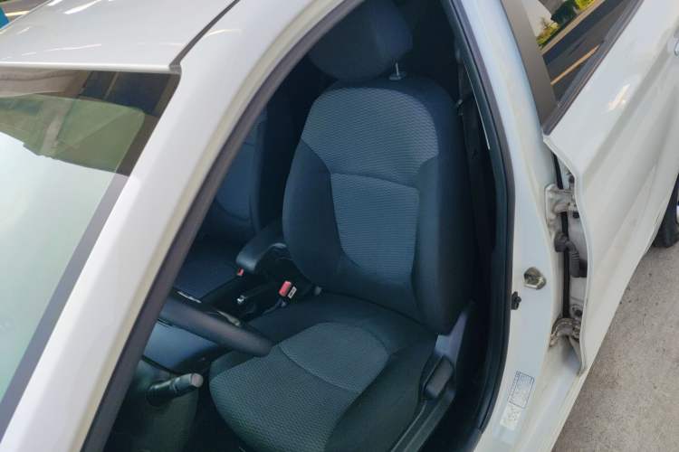 Used Hyundai Verna (older generation) 2020 1.4L Manual GL Refreshed Edition
