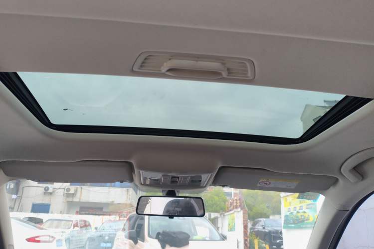 Used Volkswagen Lavida 2021 1.5L Automatic Comfort Edition Headliner