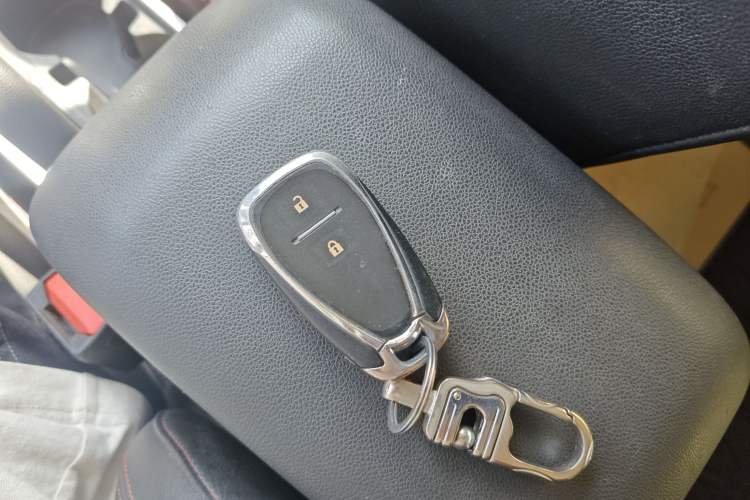 Used Chevrolet Trax 2019 Redline 335T CVT Top-Tier Model China VI Standard