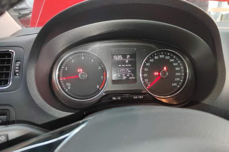 Used Volkswagen Polo 2016 1.6L Automatic Comfort Model