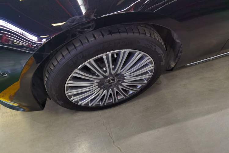 Used Mercedes-Benz E-Class 2022 E 300 L Luxury Model
