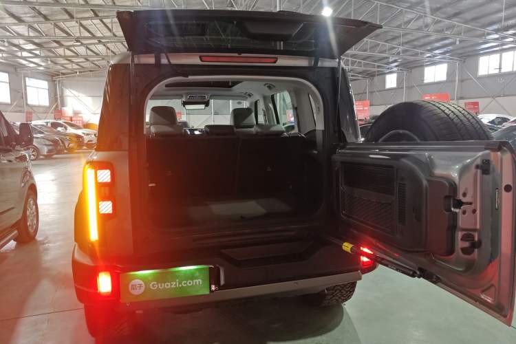 Used BAIC Off-Road BJ40 Electric Drive 2025 Advanced Edition