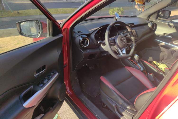 Used Nissan Kicks 2019 1.5L CVT Smart Connect Luxury Edition
