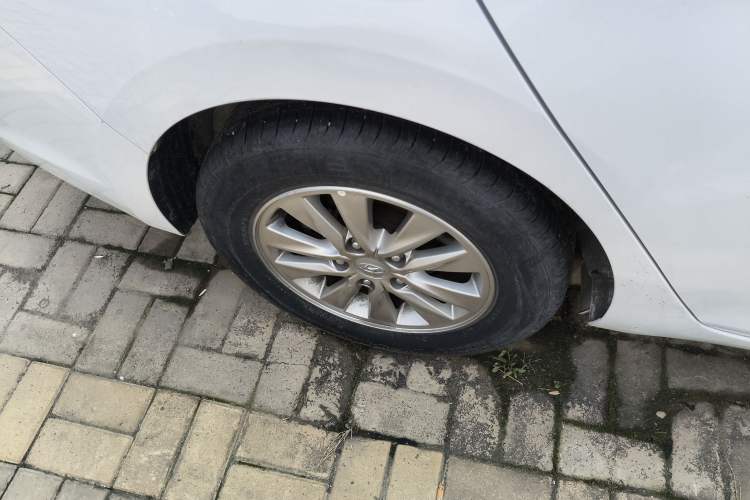 Used Hyundai Celesta 2018 1.6L Automatic GL Enjoyment Edition China VI compliant
