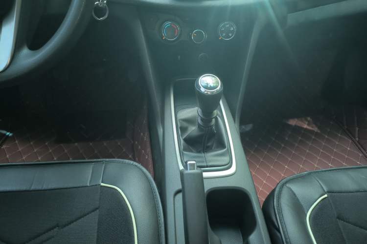 Used Chevrolet Cavalier 2016 1.5L Manual Xinyue Edition
