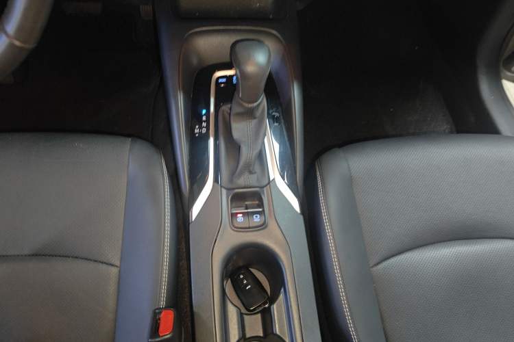 Used Toyota Corolla 2021 1.2T S-CVT Luxury Edition Gear Lever