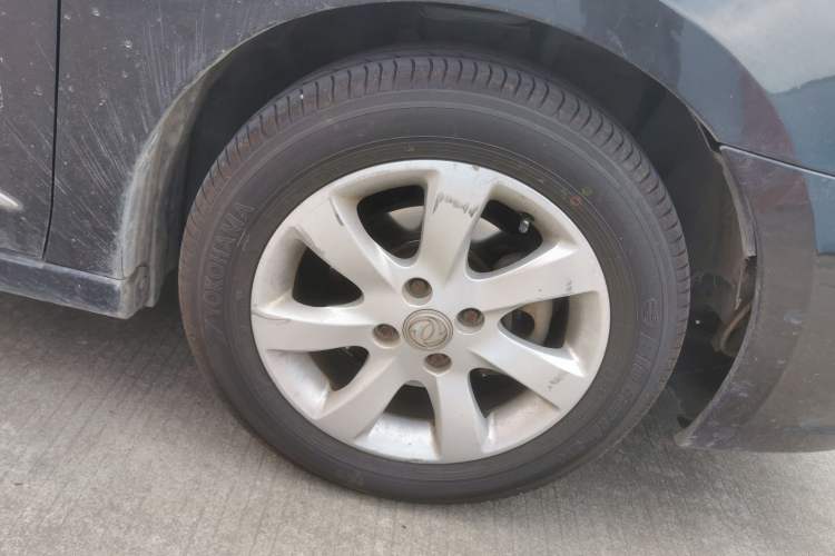 Used Dongfeng Aeolus A60 2014 1.6L Manual Luxury Model