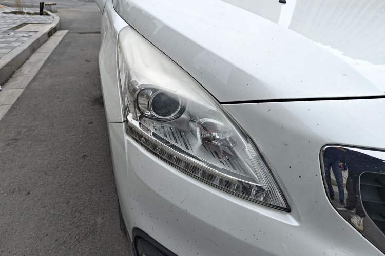 Used Peugeot 3008 2016 1.6THP Automatic Classic Edition