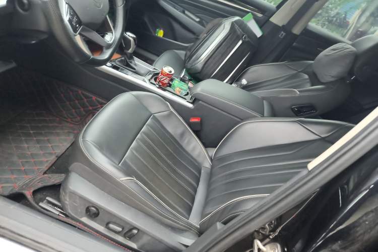 Used Volkswagen Passat 2023 Revised 330TSI Elite Edition Left Front Seat