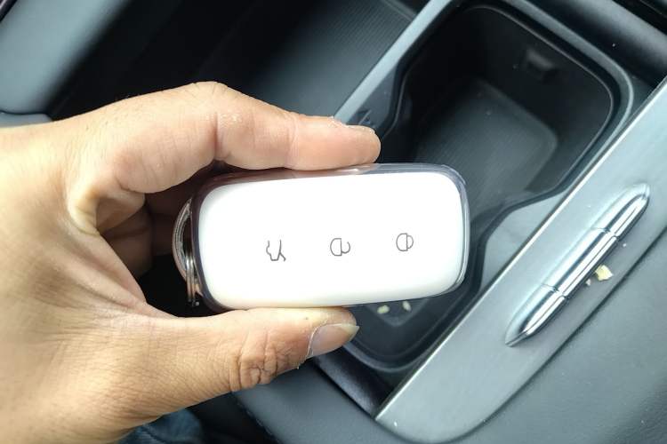 Used Geely Galaxy L7 2023 1.5T 115 km PLUS