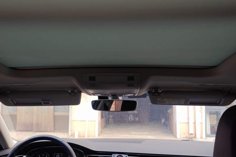 Used Volkswagen Magotan 2019 330TSI DSG Luxury Model China V Standard
