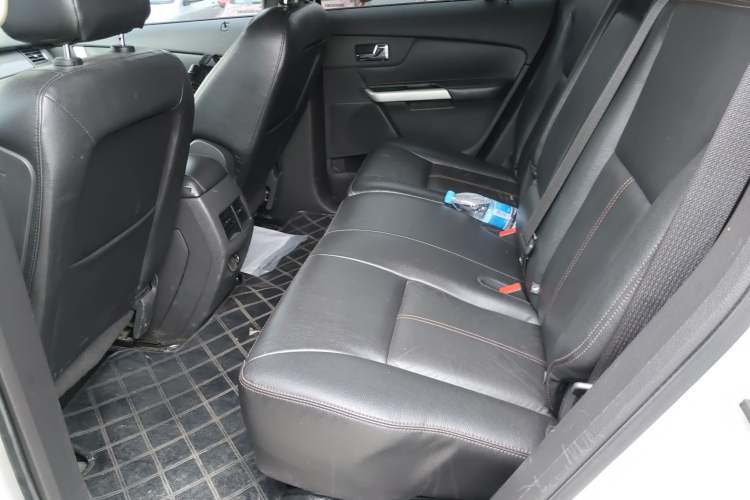 Used Ford Edge 
