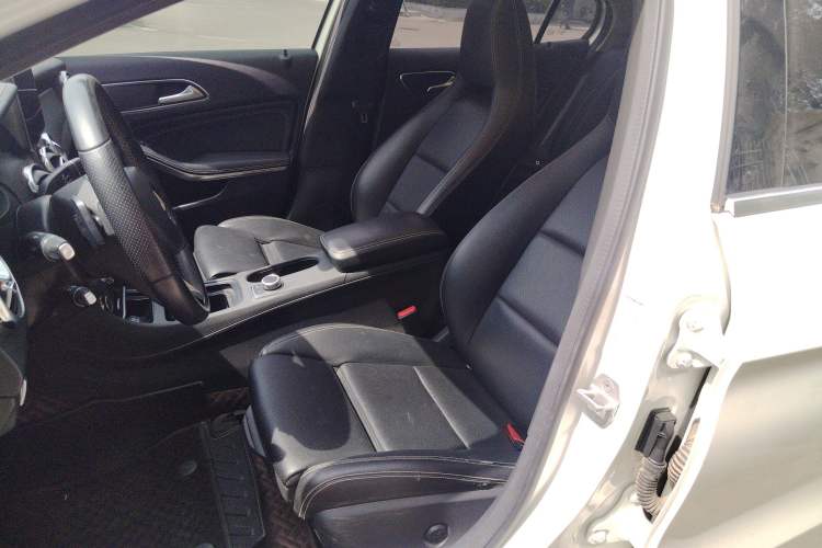 Used Mercedes-Benz GLA 2017 GLA 200 Fashion Model