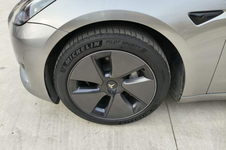 Used Tesla Model 3 2022 Rear-Wheel-Drive Version