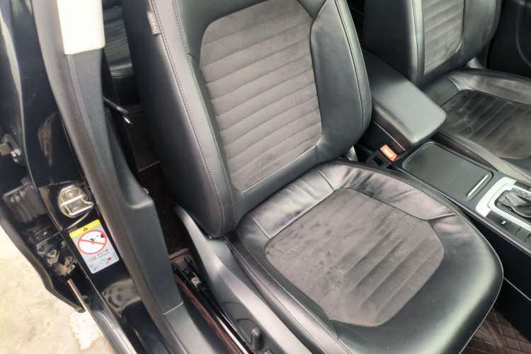 Used Volkswagen Magotan 2015 1.8TSI Luxury Model