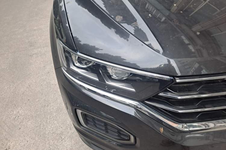 Used Volkswagen T-ROC 2020 280TSI DSG Two-Wheel Drive Comfort Version Right Front Headlight