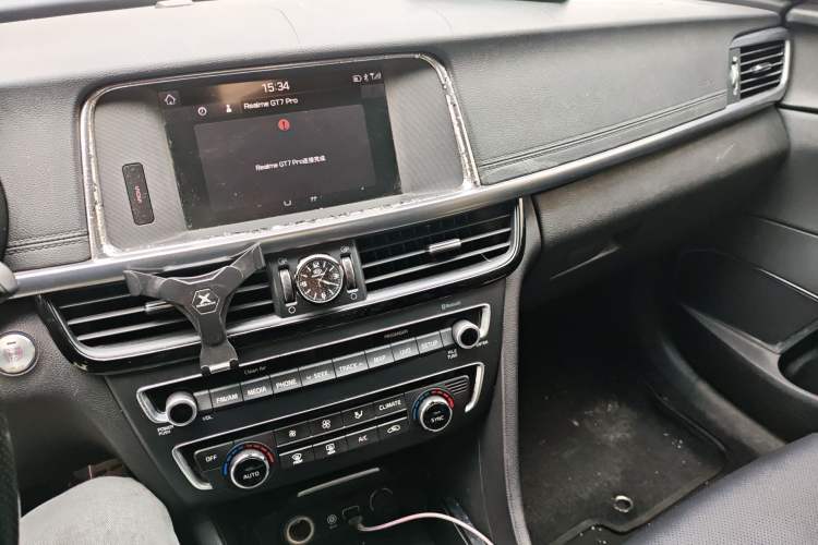 Used Kia K5 2016 1.6T Automatic LUX Audio And AC Panel