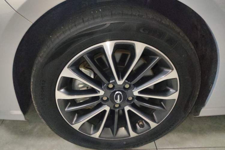 Used GAC Trumpchi EMPOW 2023 Shadow Leopard H High-Energy Hybrid Edition Exterior 4