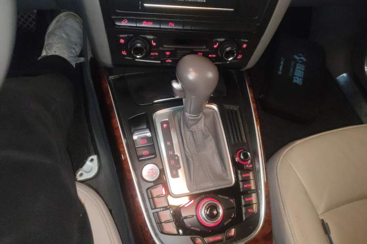 Used Audi Q5 2011 2.0TFSI Comfort Version