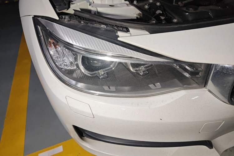 Used BMW 3 Series GT 2013 320i Leading Model
