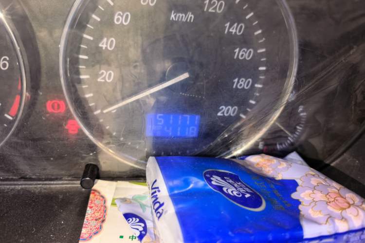 Used BAIC Weiwang M30 2015 1.5L Comfort version DAM15 Odometer Close Up